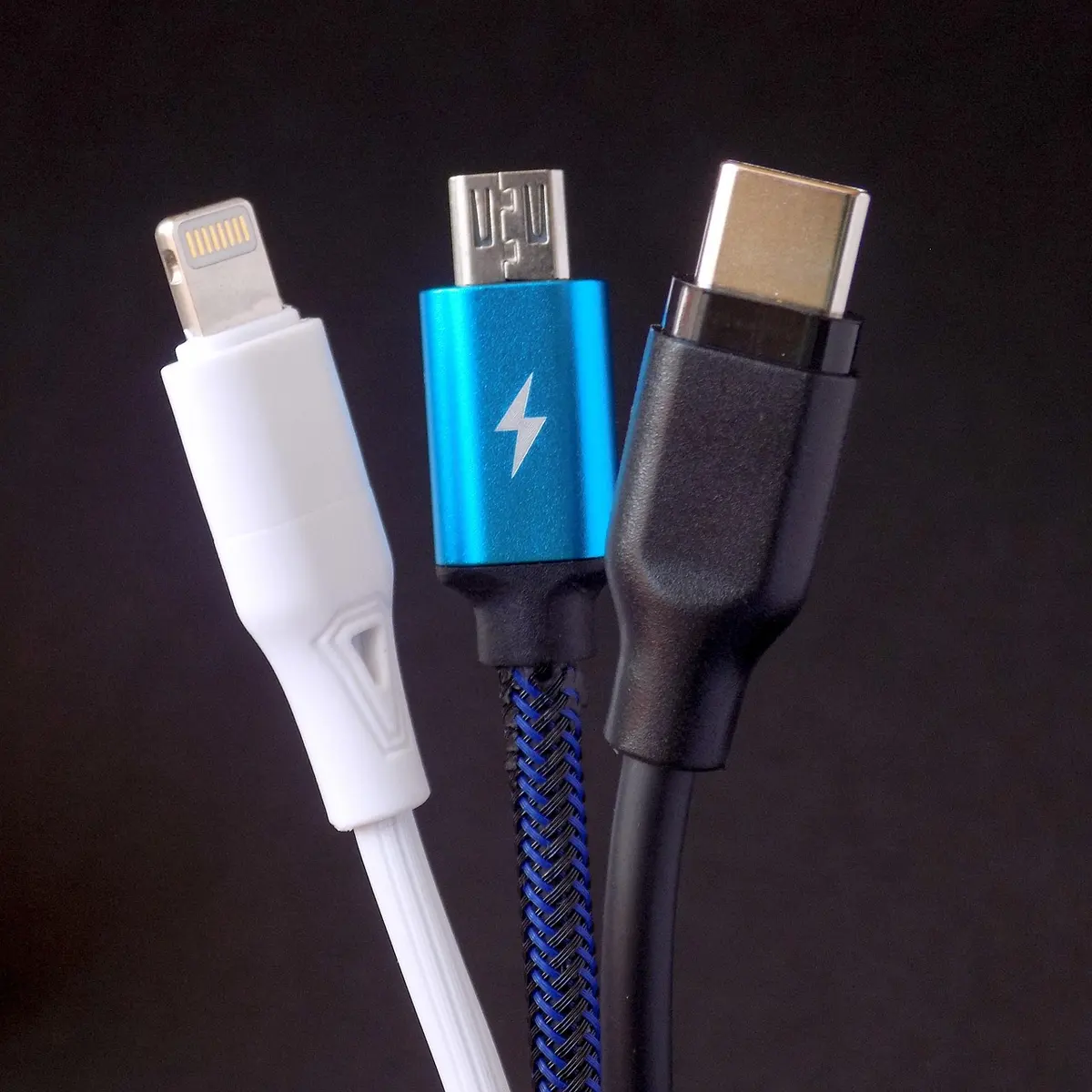 USB-C Hub Buying Guide: Best Options for MacBook and Windows